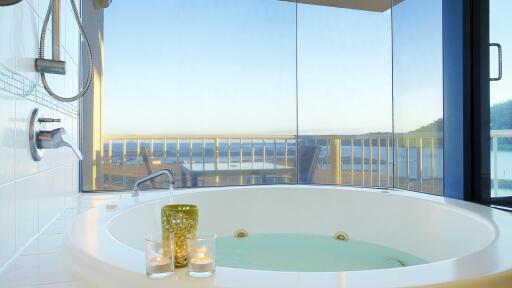 Bayview Spa Suite