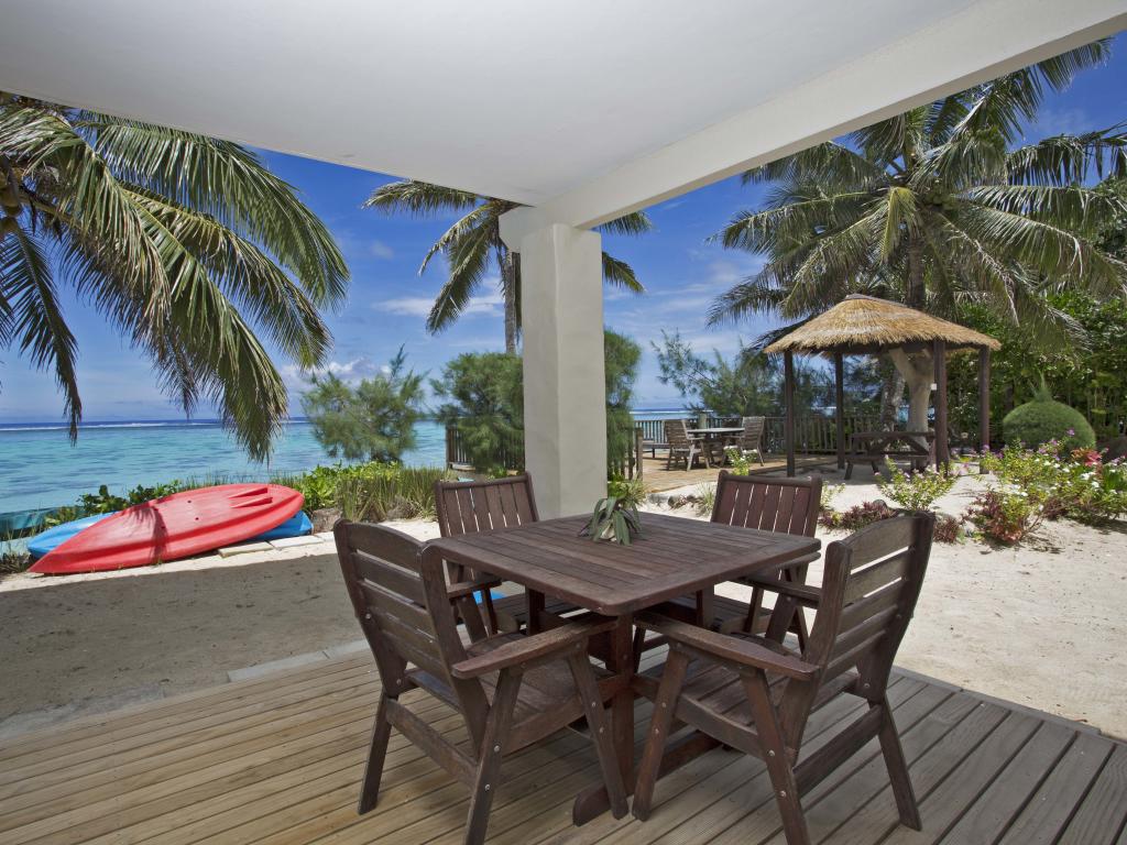 Moana Sands Beachfront Hotel & Villas, Cook Islands Resorts