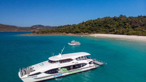 Whitehaven Beach Vessel