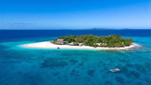 Beachcomber Island Resort