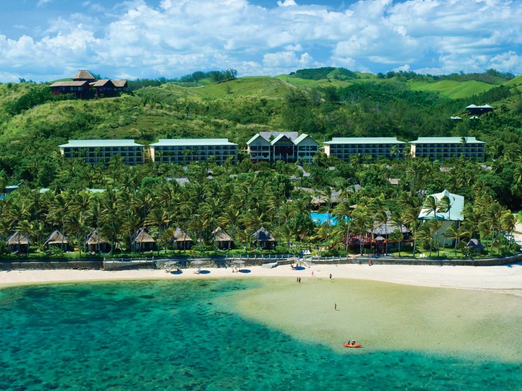 Outrigger Fiji Beach Resort, Resort Accommodation