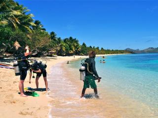 Blue Lagoon Beach Resort - Diving