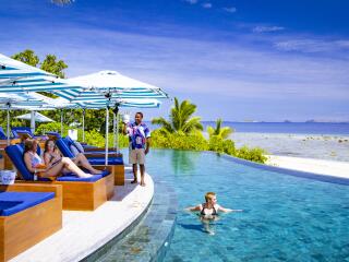 Malamala Beach Club - Poolside Daybed