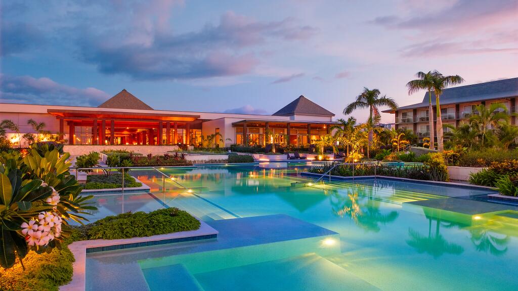 Crowne Plaza Fiji Nadi Bay Resort & Spa Packages