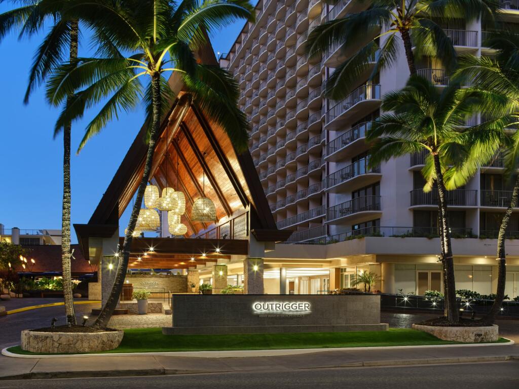 Outrigger Reef Waikiki Beach Resort, Waikiki Accommodation