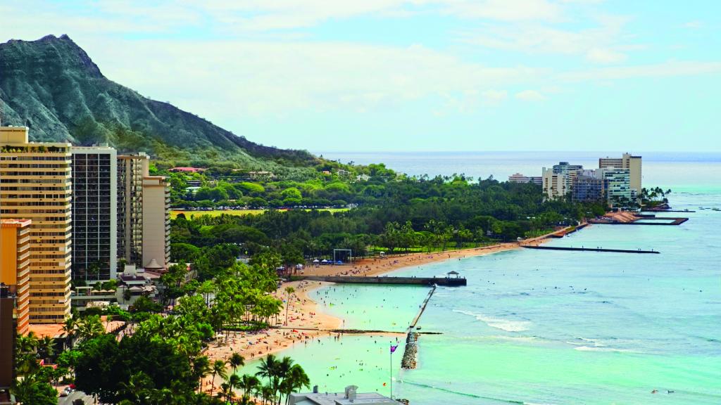 Waikiki Beachcomber by Outrigger Reviews