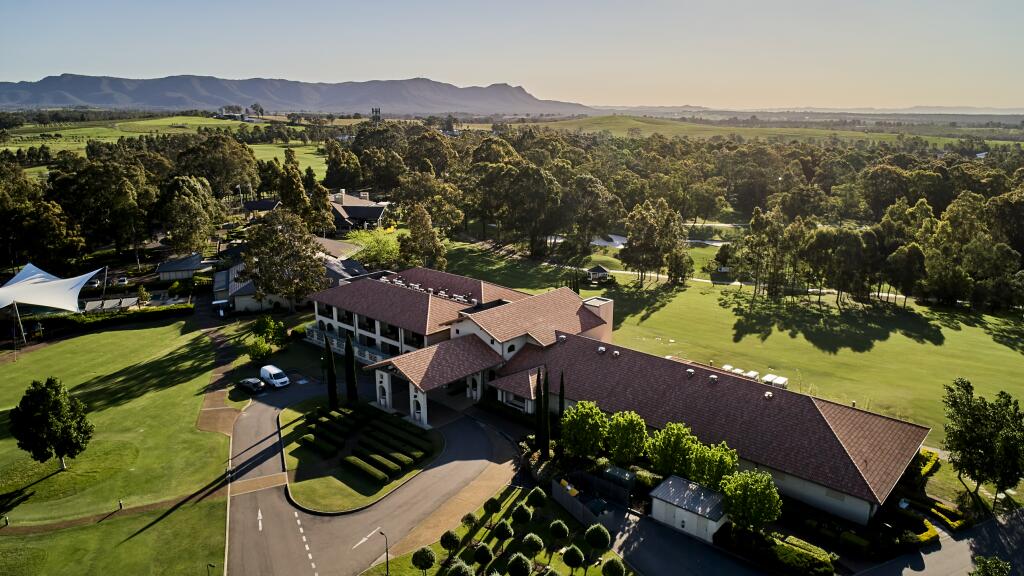 Chateau Elan at The Vintage Hunter Valley Packages