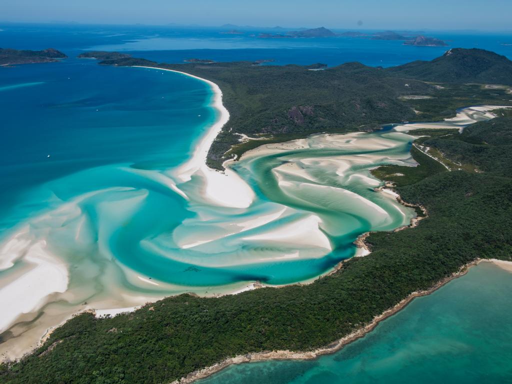 Great Barrier Reef and Whitsunday Island Scenic Flight