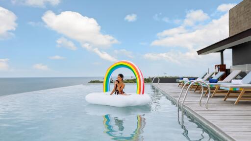 Sky Rooftop Pool