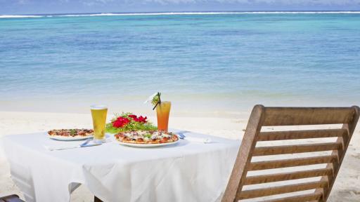 Moana Sands Group Cook Islands Beachfront Dining