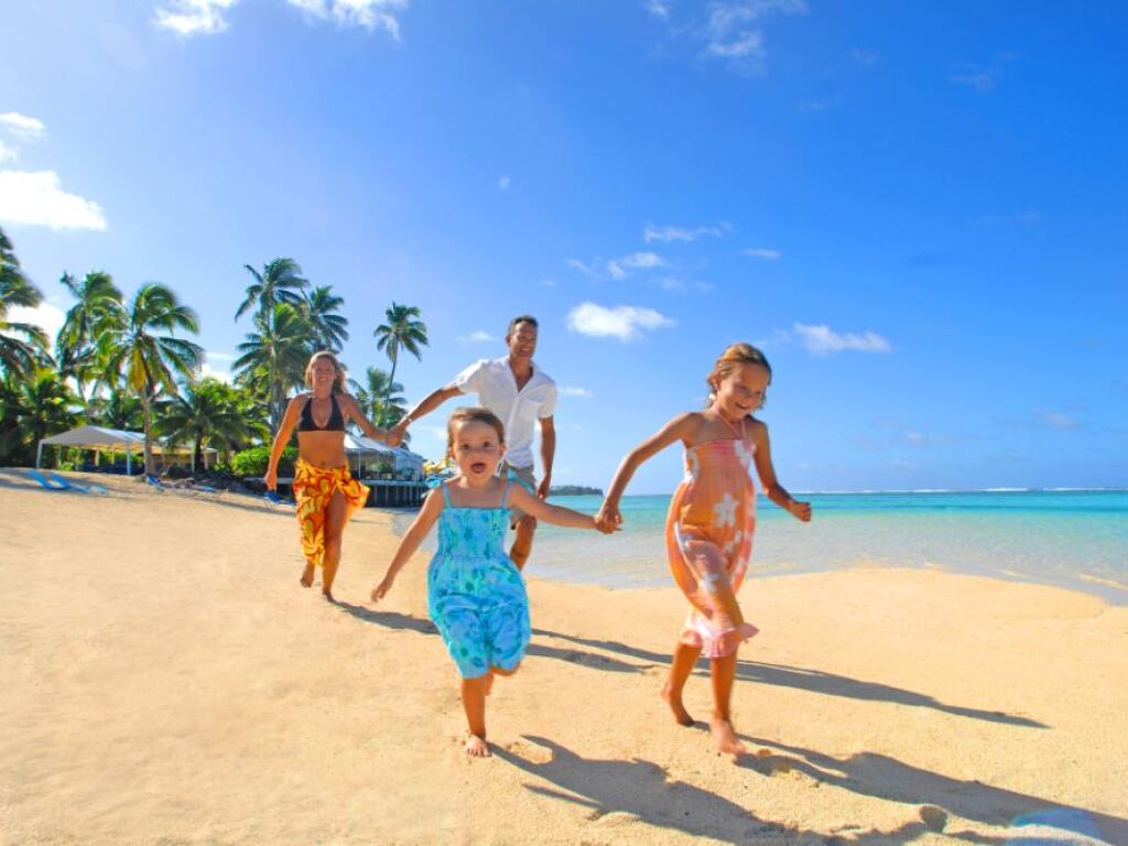 Save up to 35%: Kids Stay & Play Free