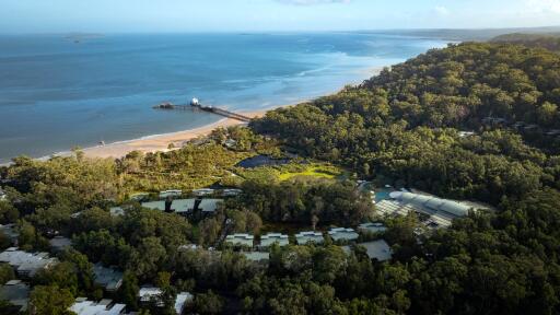 Kingfisher Bay Resort