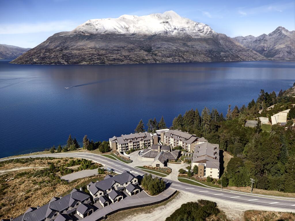 Queenstown Heritage Ski & Save