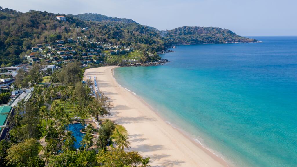 Kata Noi Beach