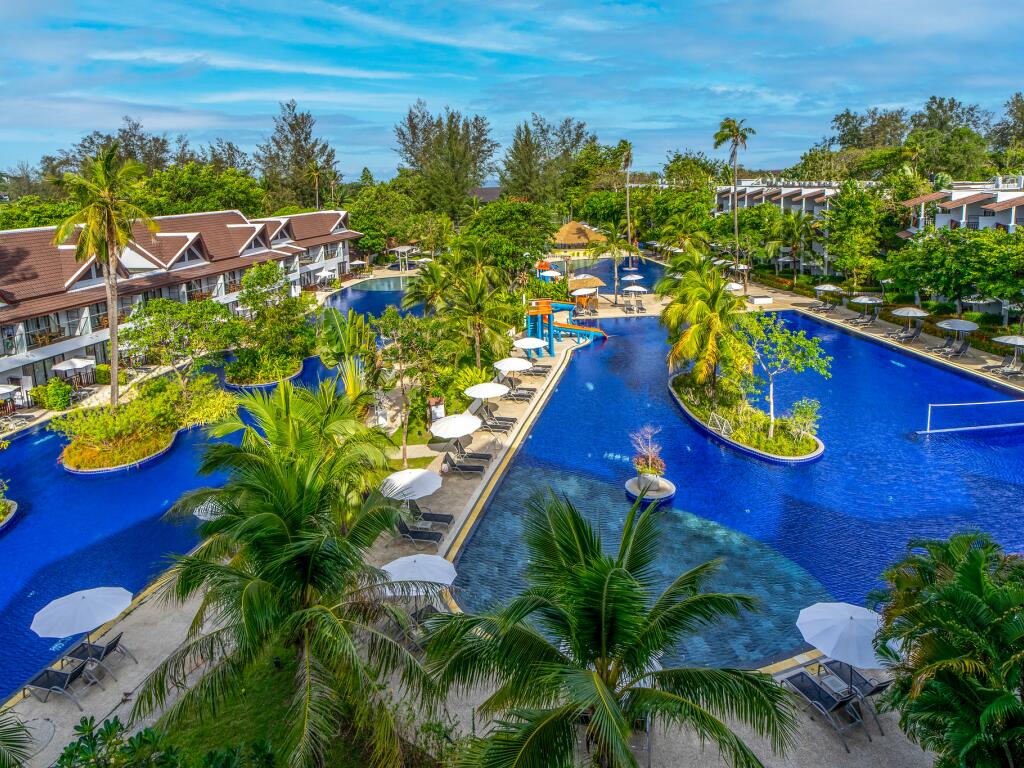 50% Off Phuket Family Getaway