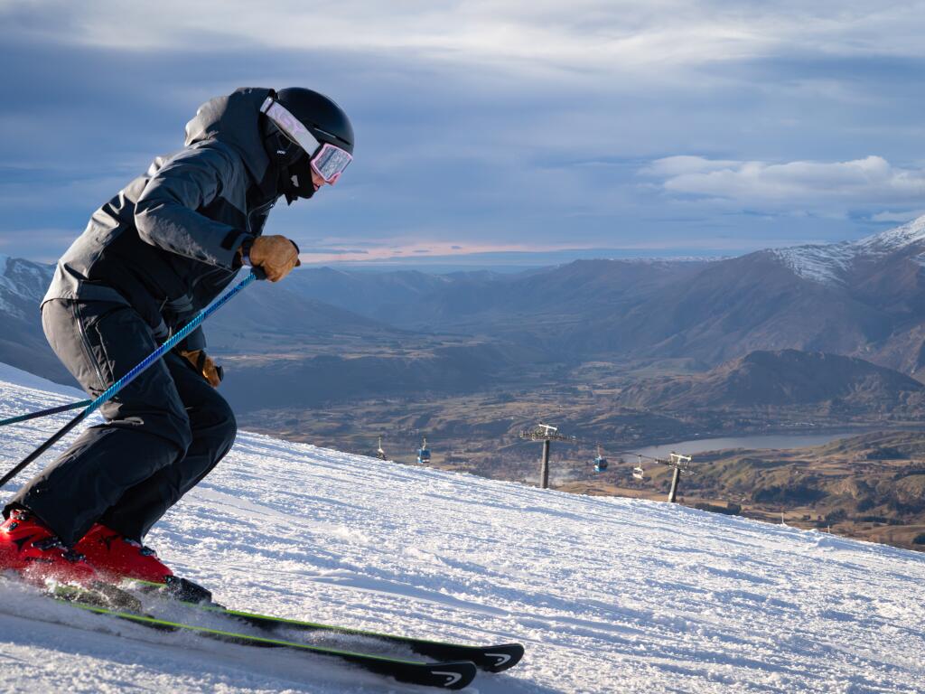 Save $642: Scenic Ski Getaway