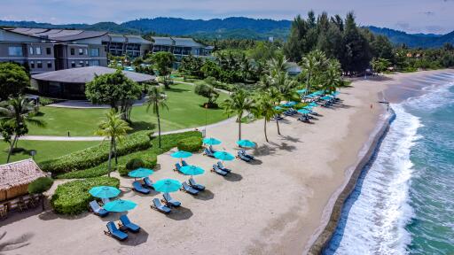 Le Meridien Khao Lak Resort & Spa