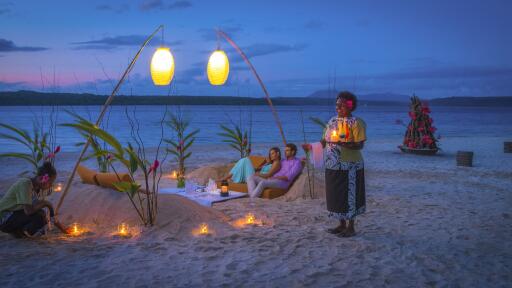 Beach Dining