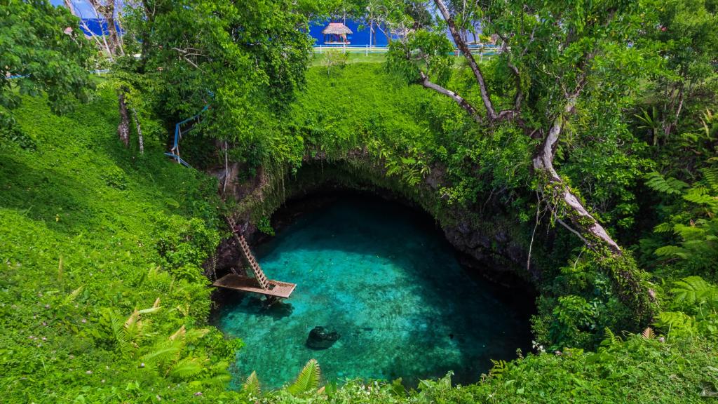 Aleipata Districts & To Sua Ocean Trench - To Sua Trench