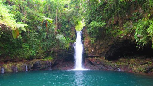 Savai'i Southern Coast Tour - Afu Aau Waterfall