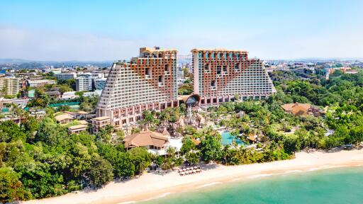 Centara Grand Mirage Beach Resort Pattaya