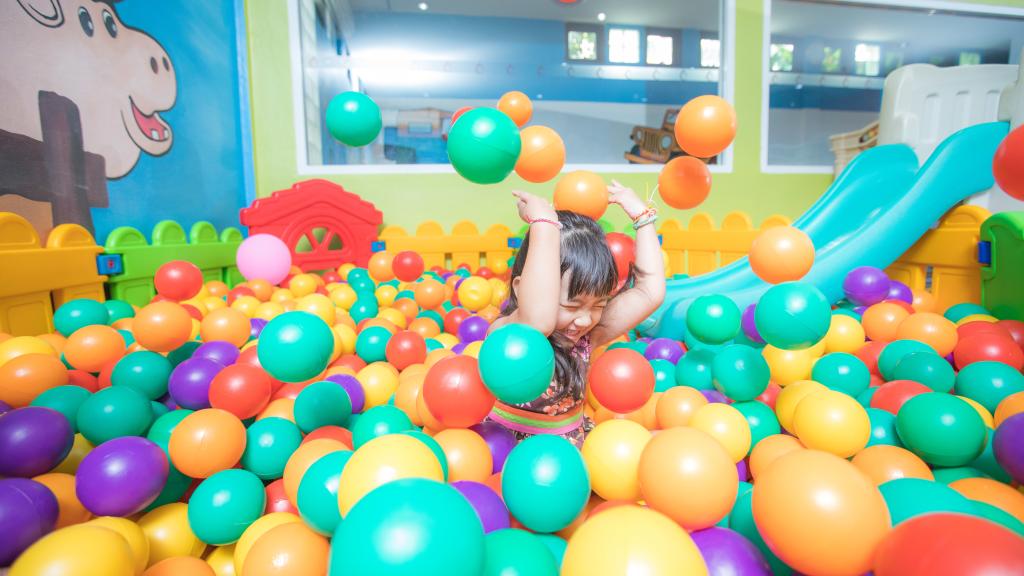 Thailand Accommodation with Kids Clubs | Reosrts In Thailand With Kids ...