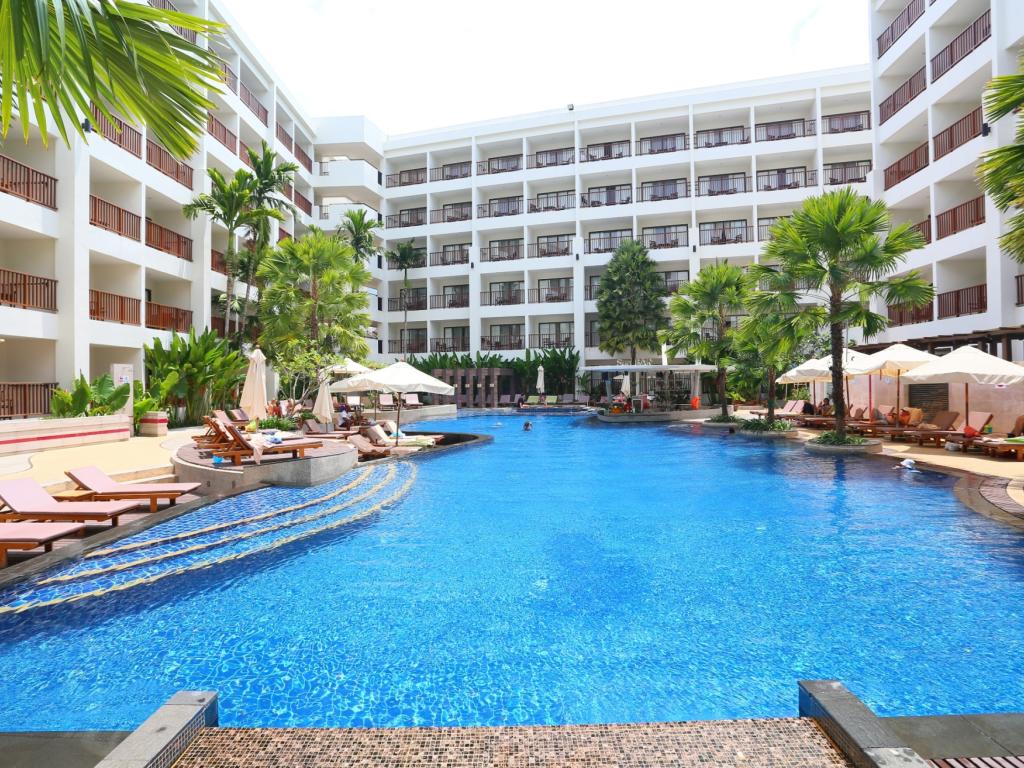 Deevana Plaza Phuket Accommodation