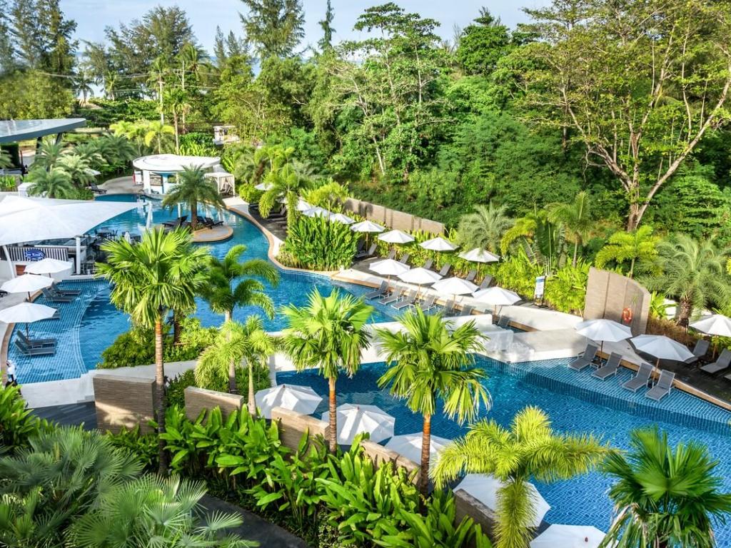 Novotel Phuket Karon Beach Resort And Spa Accommodation