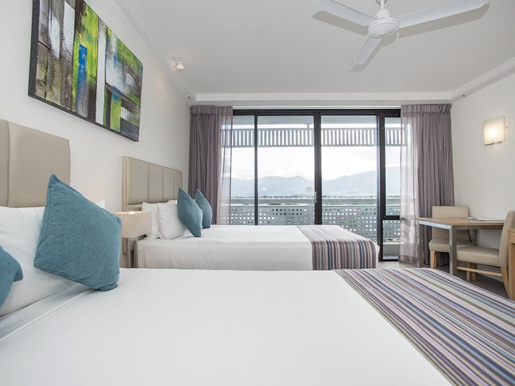 Rydges Esplanade Resort Cairns Accommodation