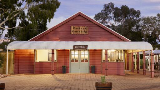 Voyages Outback Hotel and Lodge