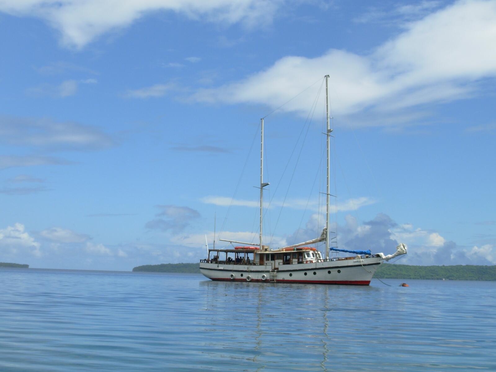 South Seas Adventure Cruise - Coongoola